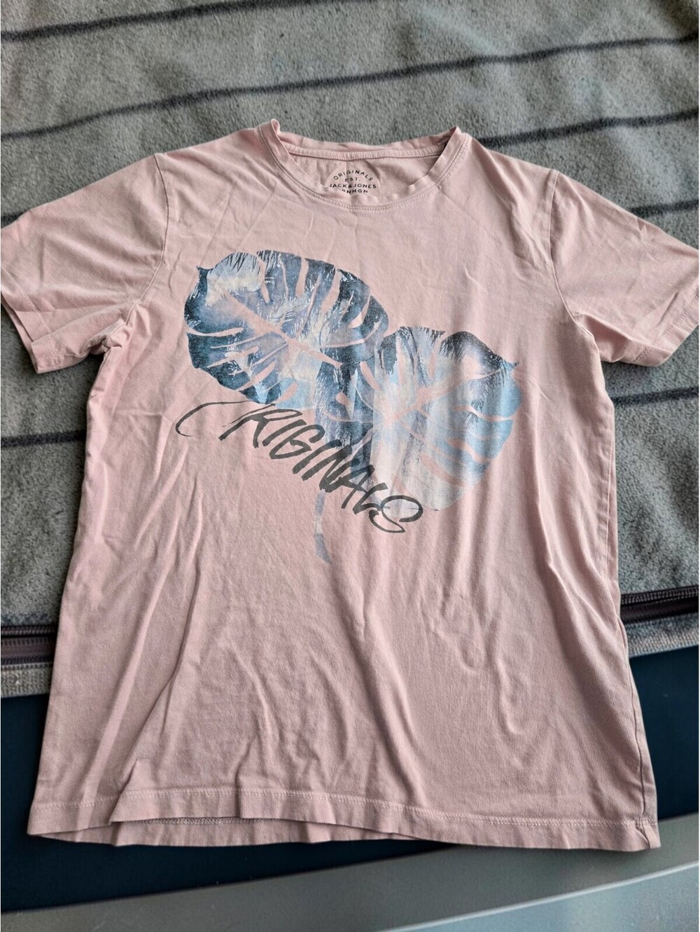 Jack & Jones Originals Pink Graphic T-Shirt Size S